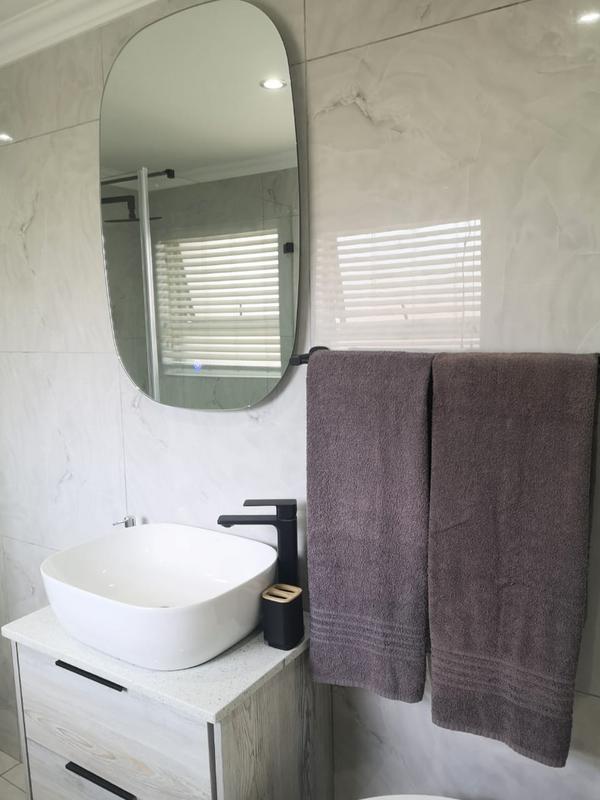 To Let 3 Bedroom Property for Rent in West Beach Western Cape